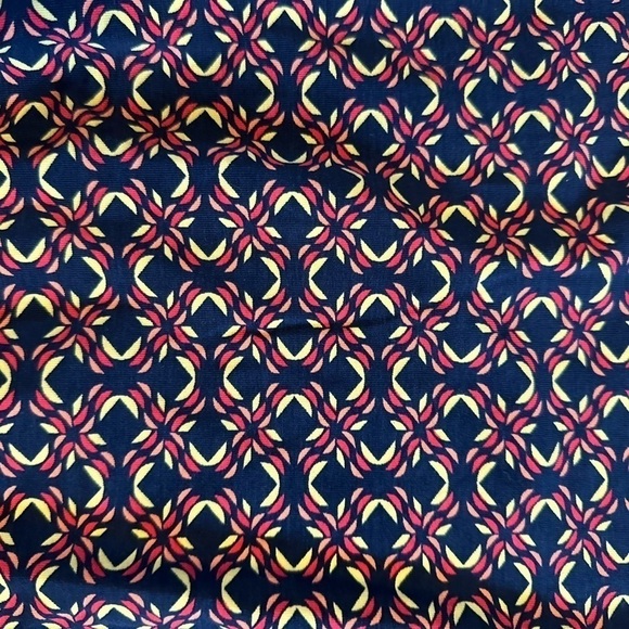 NWT Lularoe Sz Small Bundle 4 Pc Lot Maxi Azure Skirt Perfect T Shirt Top Print - Picture 5 of 8